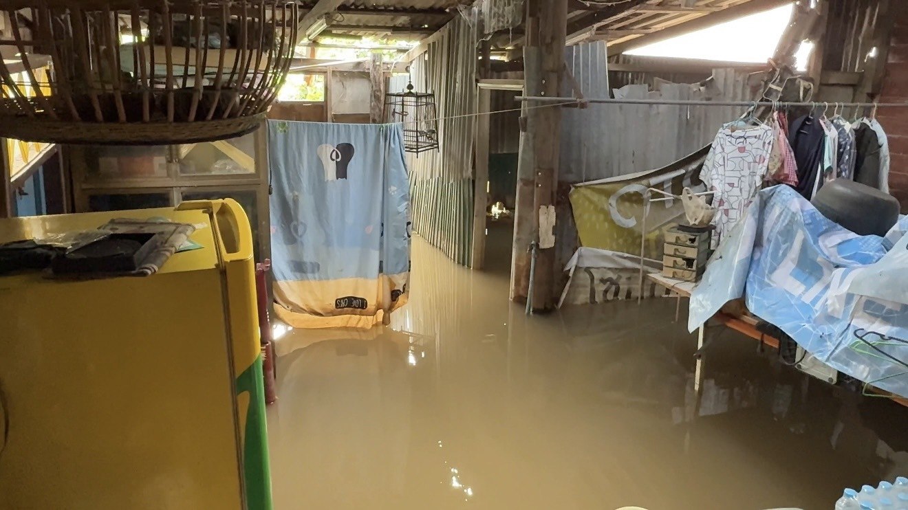 Критическая ситуация с наводнениями в Аюттхае