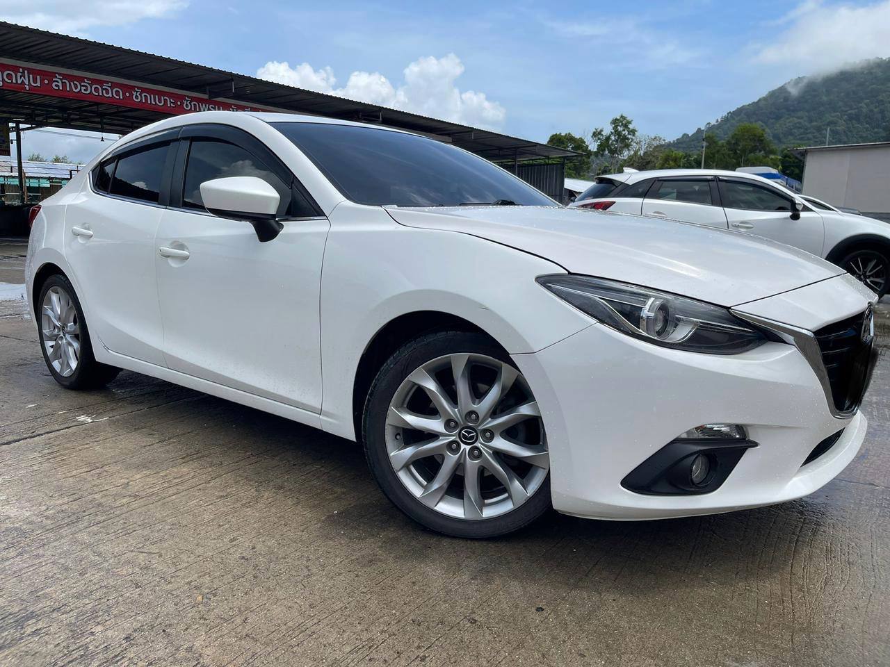 Продажа Mazda 3, 2014 года