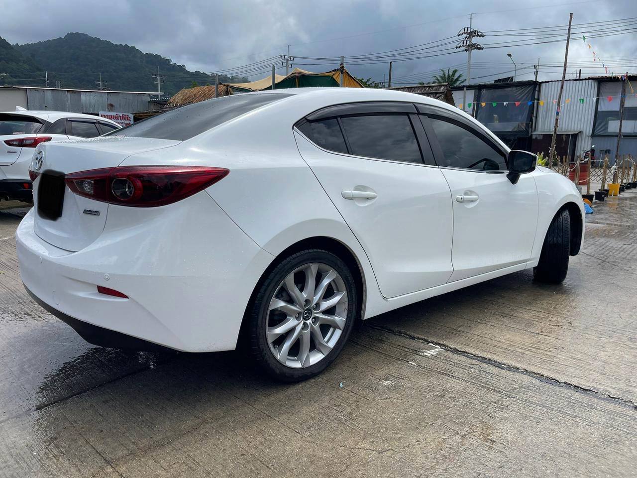 Продажа Mazda 3, 2014 года