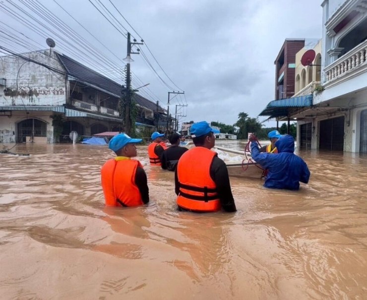 Масштабное наводнение в Хатъяй