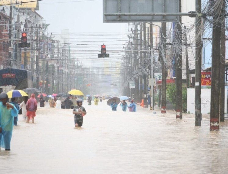 Масштабное наводнение в Хатъяй