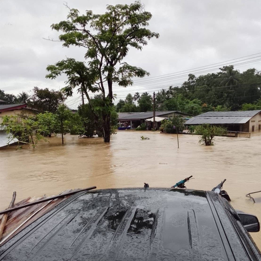 Ситуация с наводнениями в Сонгкхле