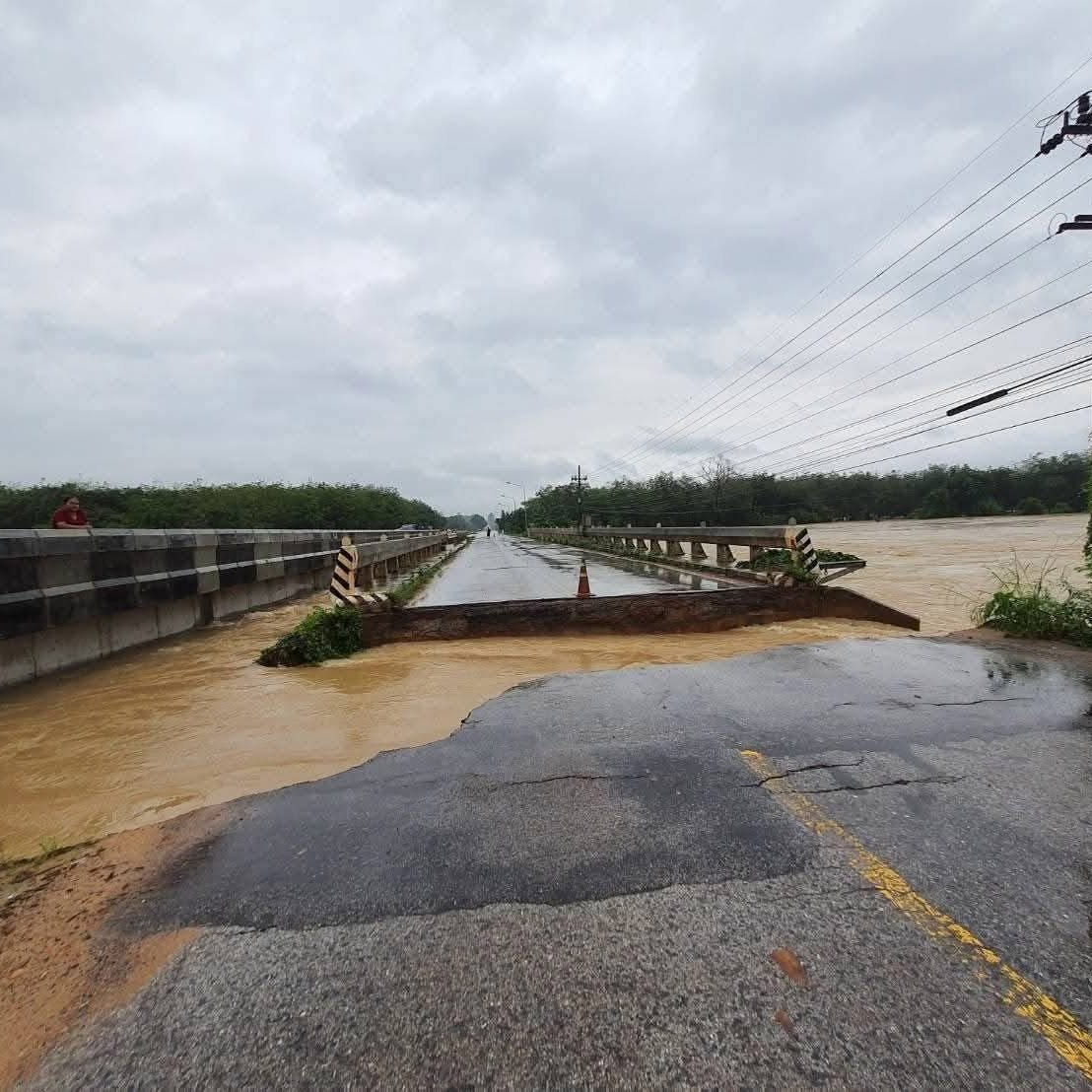 Ситуация с наводнениями в Сонгкхле