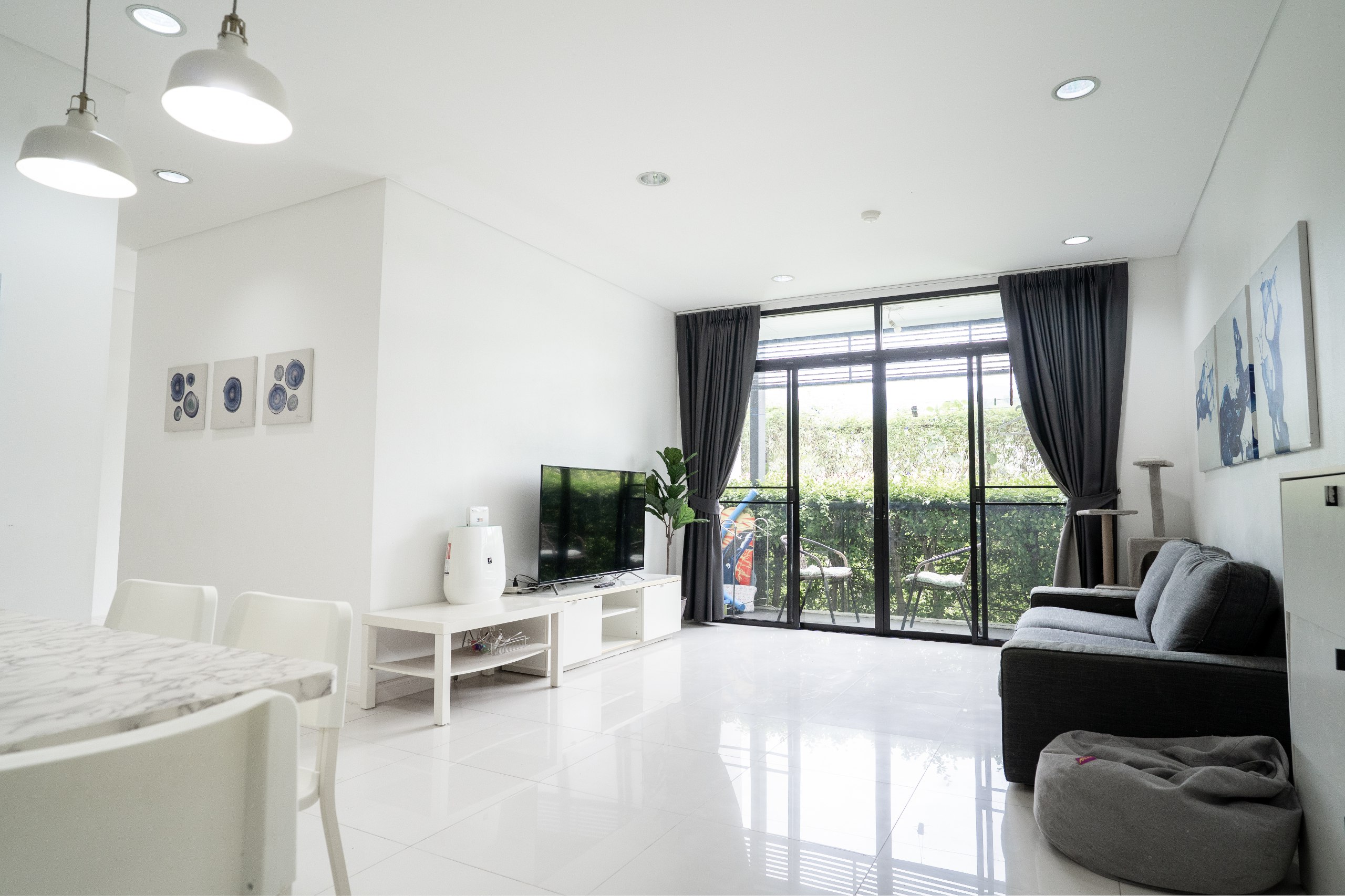 Аренда трехкомнатных апартаментов у пляжа