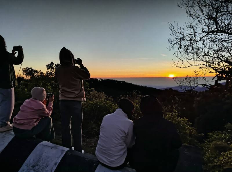 Первые заморозки на Дой Интханон