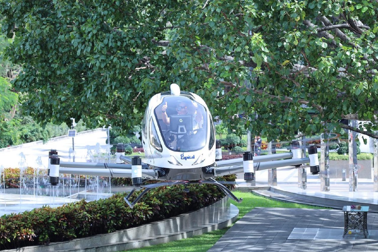 Тестирование пассажирского дрона в Бангкоке