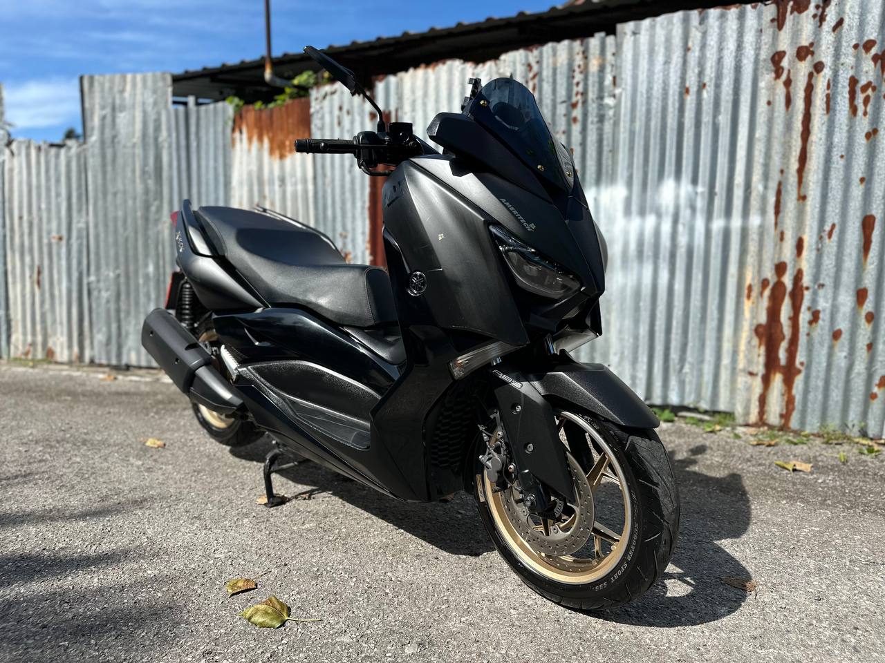 Продажа байков, посуды и техники