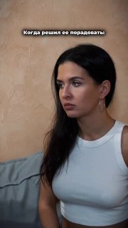 Электрический массажер-пистолет для расслабления