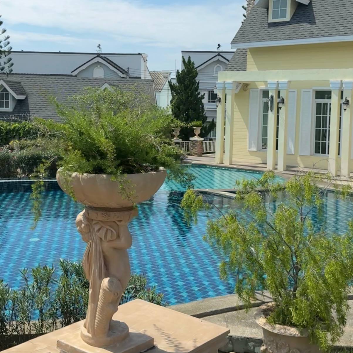 Покупка дома в загородном поселке