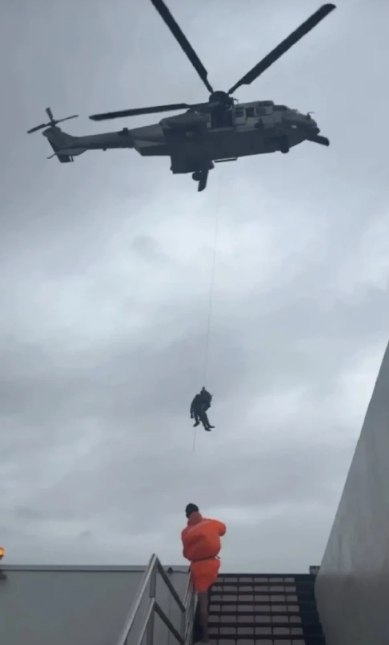 Масштабная эвакуация в Хатъяе