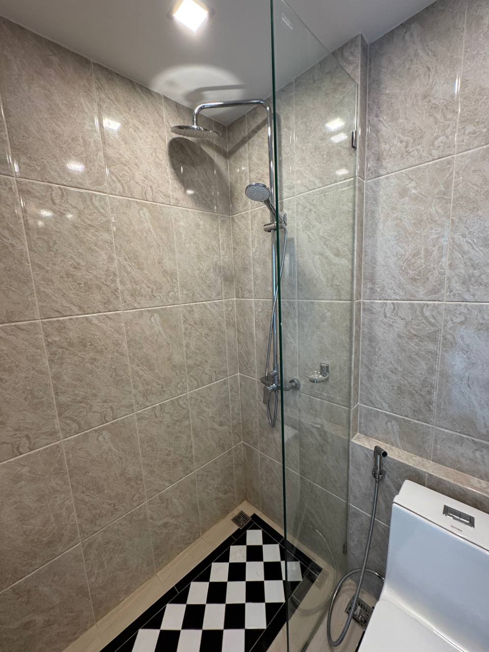 Современная студия в новом комплексе