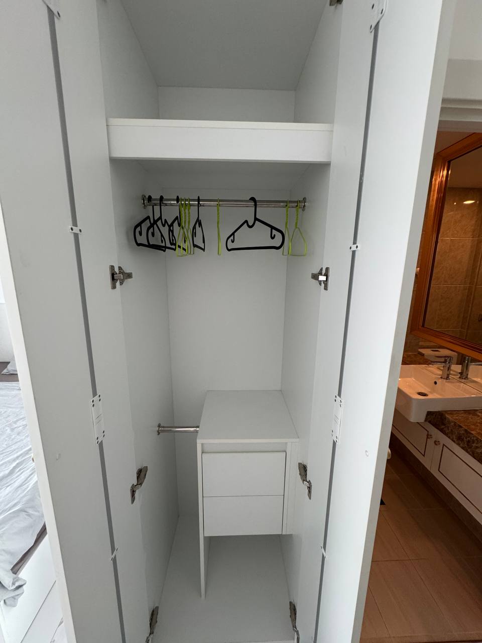 Современная студия в новом комплексе