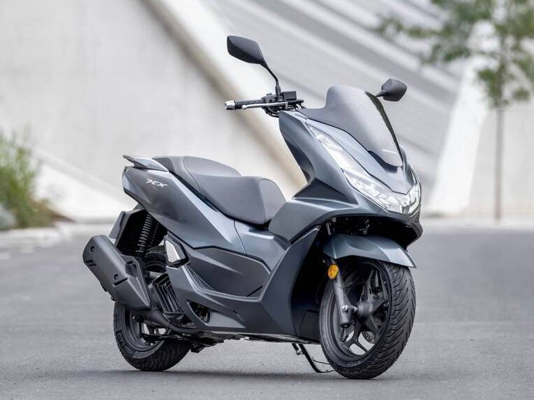 Аренда скутеров, авто и другие услуги