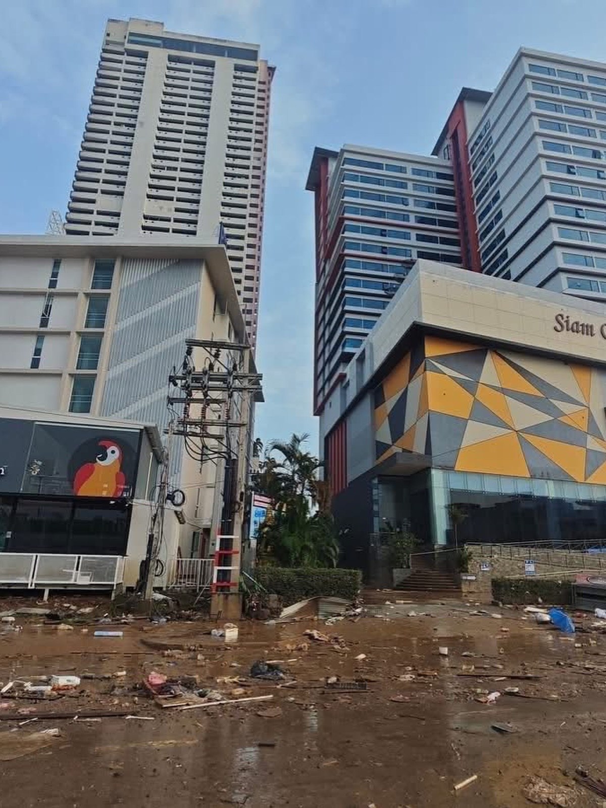 Восстановление Хатъяй после наводнения