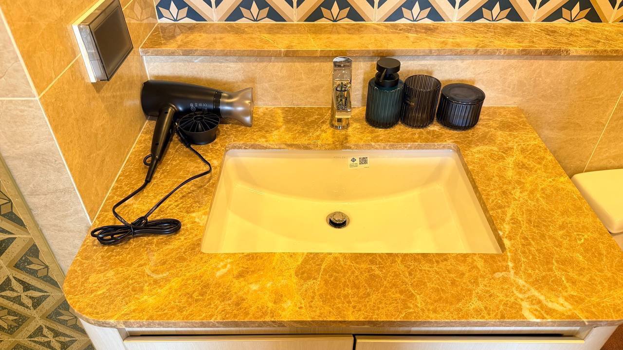 Аренда квартиры с видом на бассейн