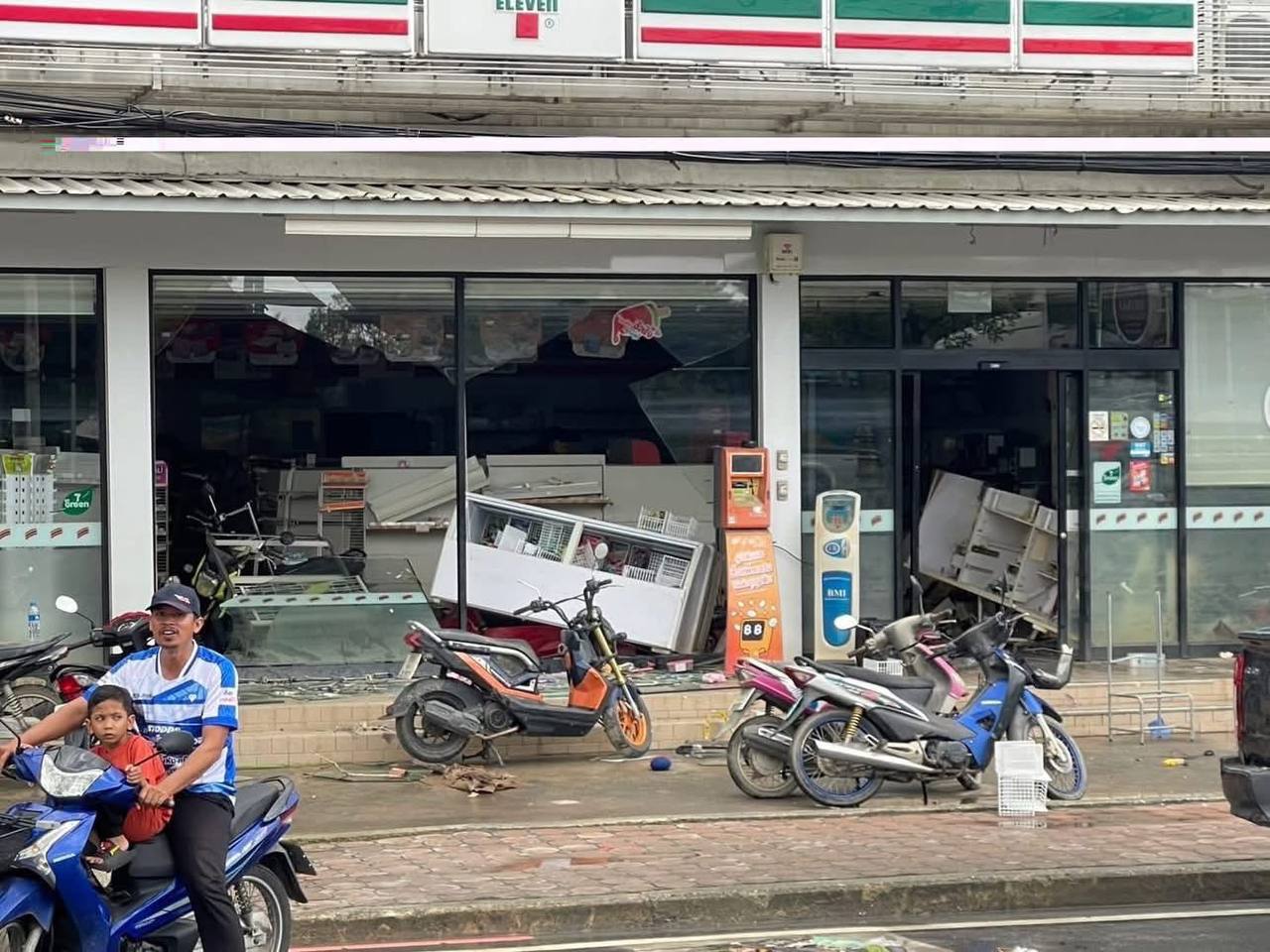 Восстановление Хатъяя после наводнения