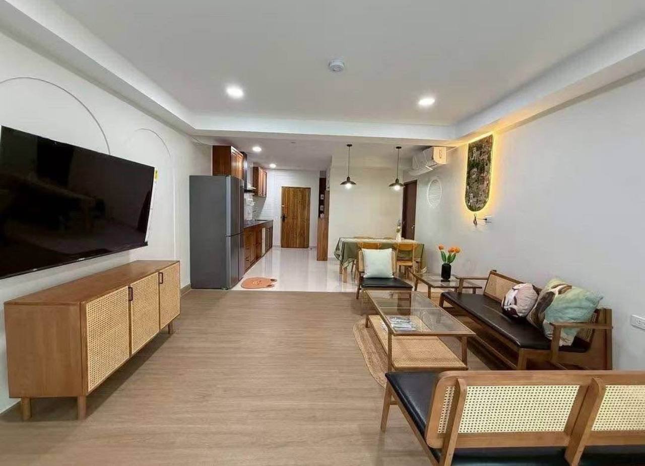 Аренда квартиры в кондо с бассейном