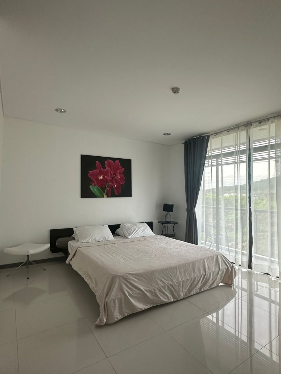 Аренда трёхкомнатных апартаментов