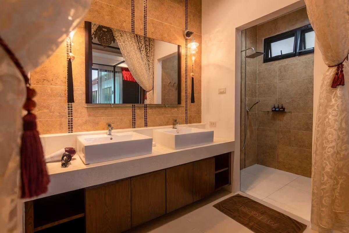 Аренда виллы с бассейном