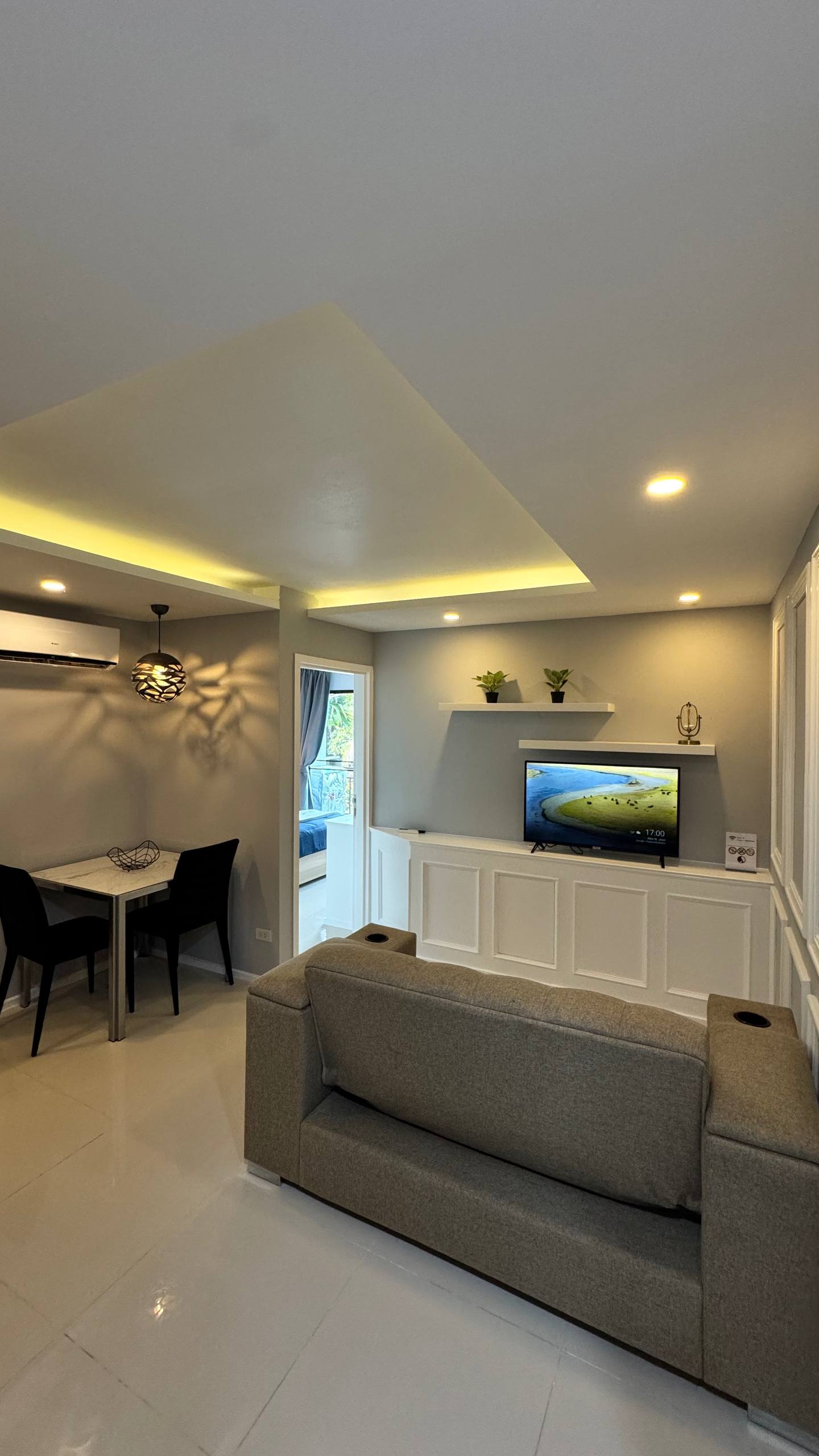 Аренда евродвушки с бассейном в Раваи