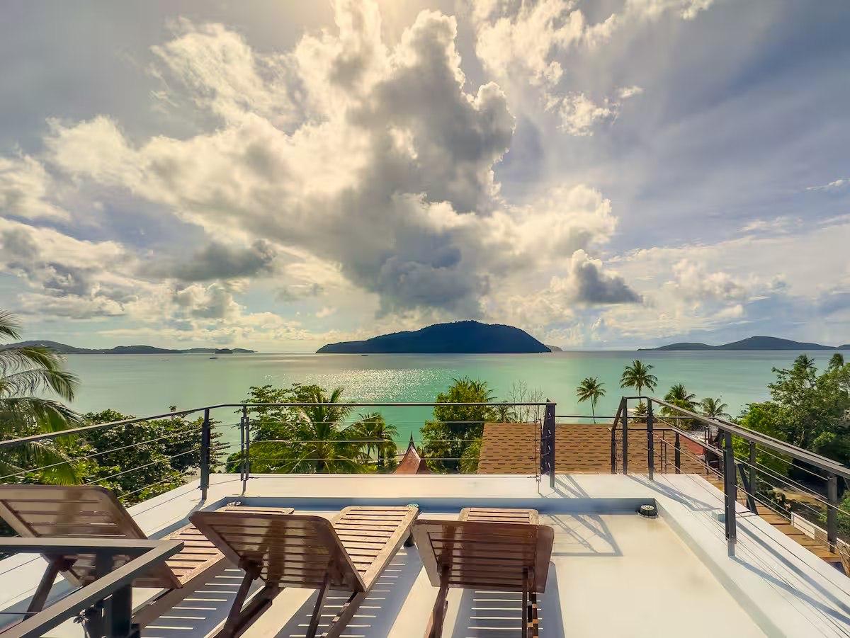 Аренда премиальной виллы с видом на море