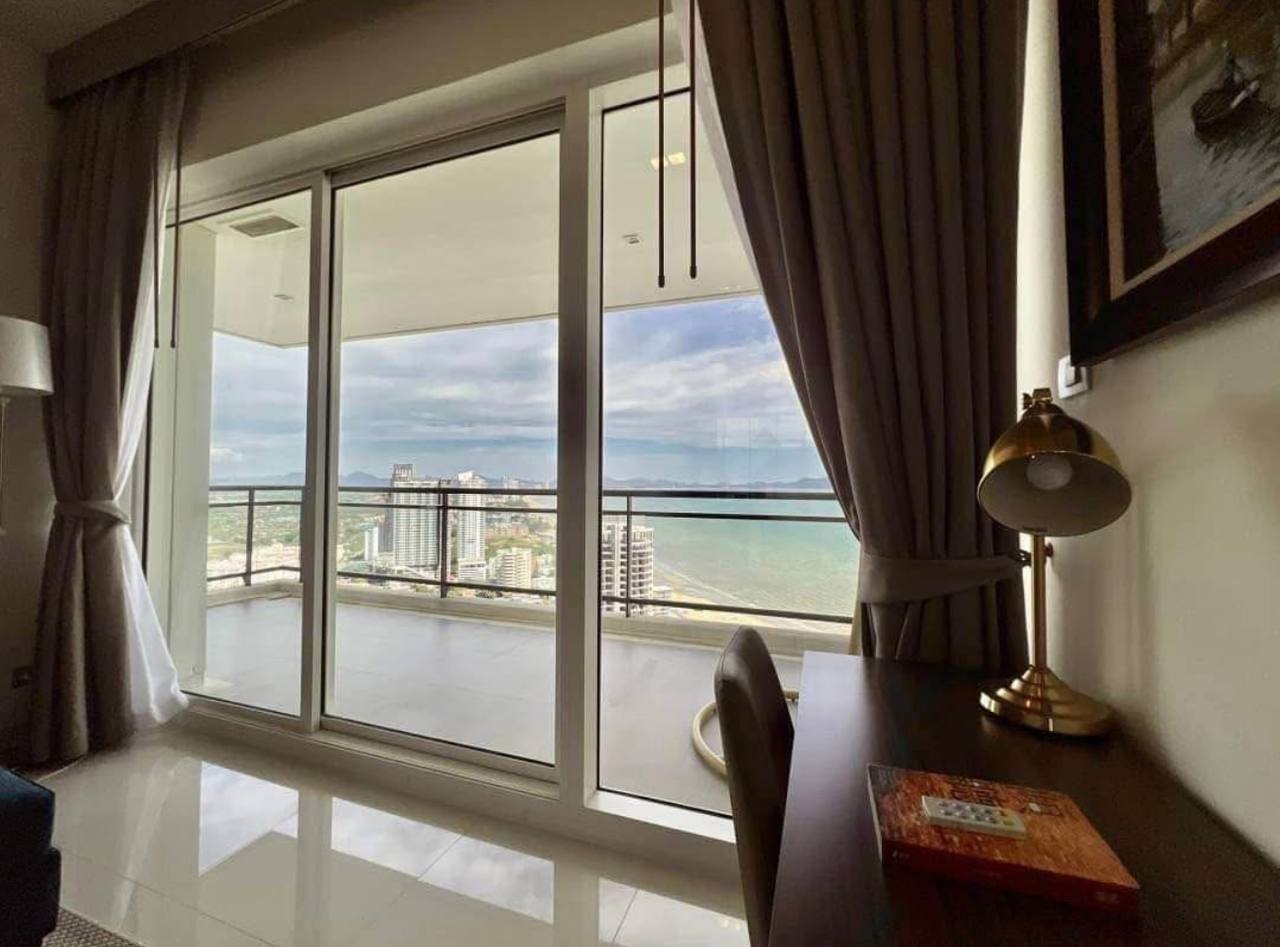 Премиум кондо на первой линии джомтьена