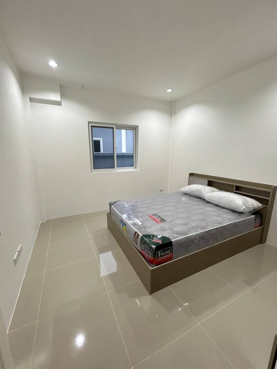 Доска объявлений в Таиланде