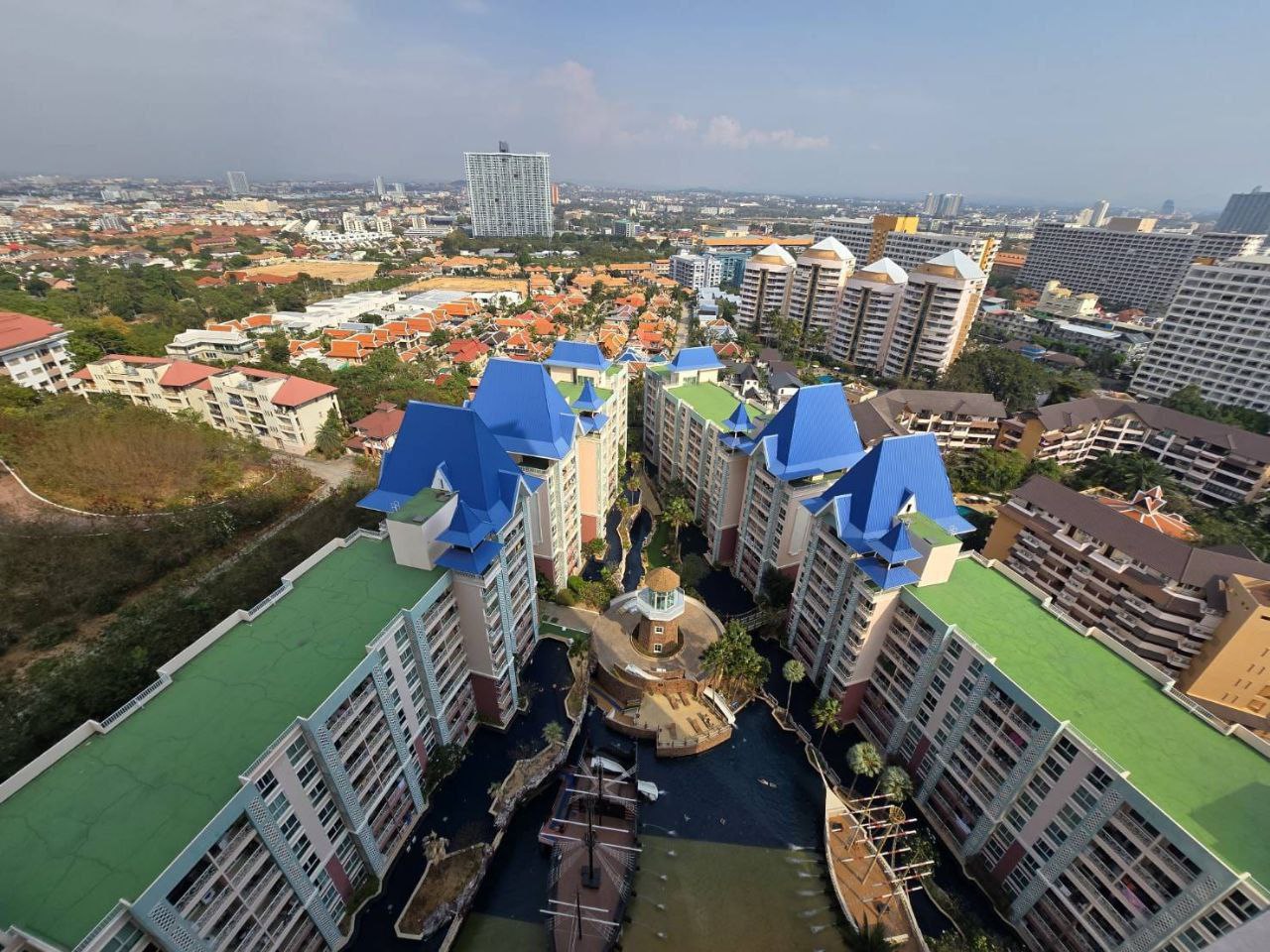 Квартиры в кондо у моря