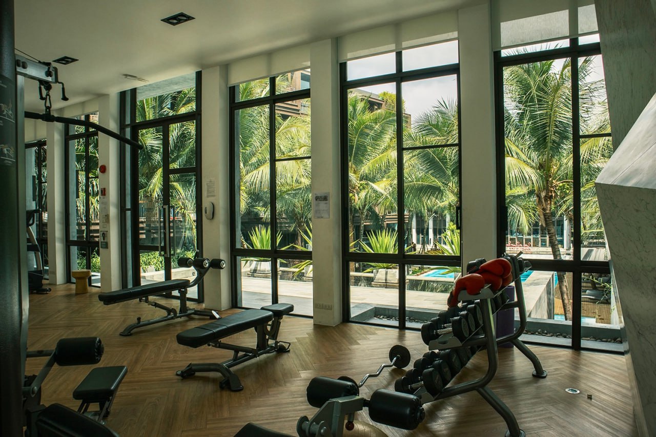 Аренда квартиры с бассейном и залом