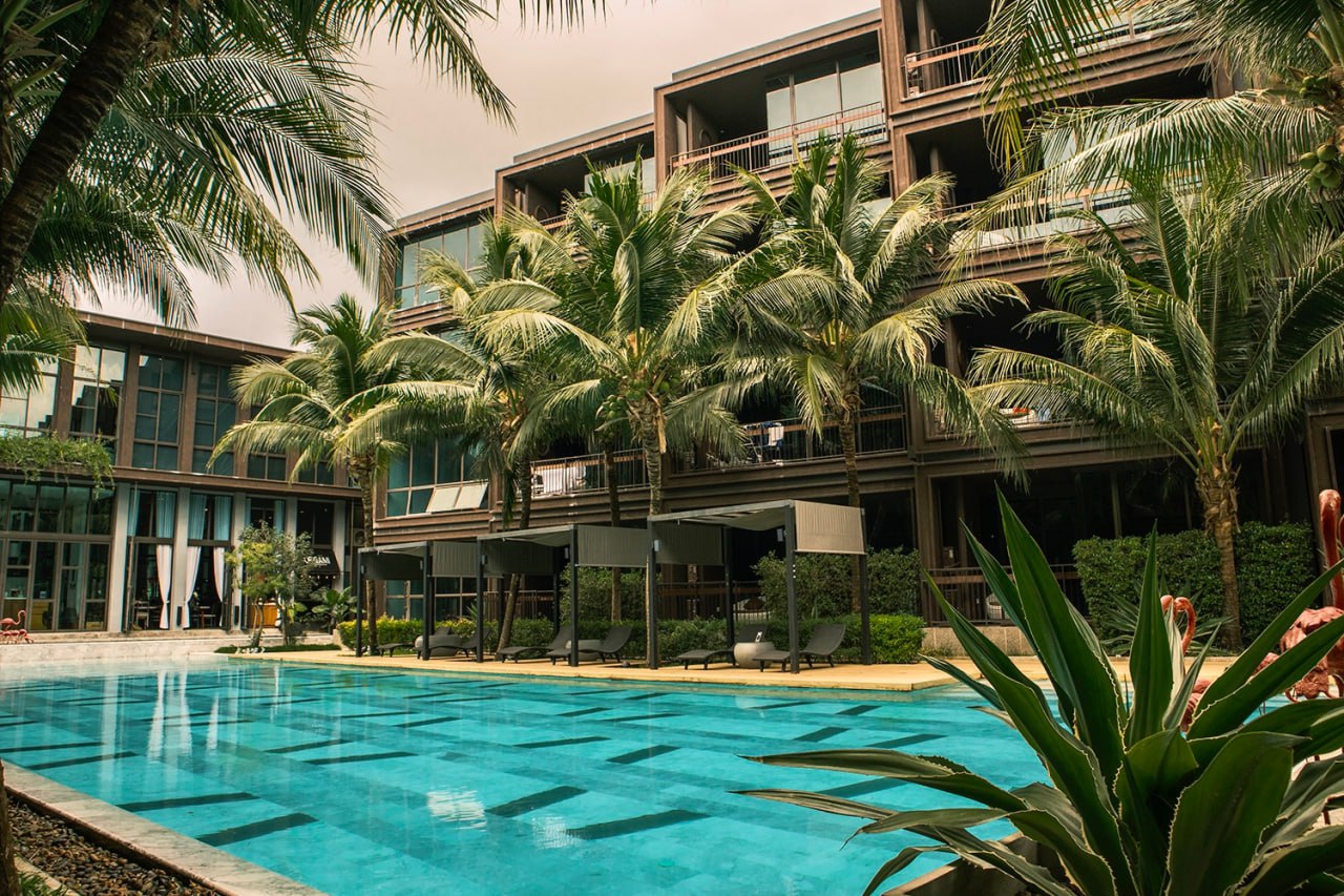 Аренда квартиры с бассейном и залом