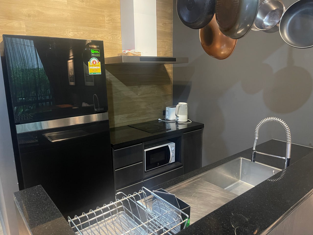 Аренда квартиры с бассейном и залом