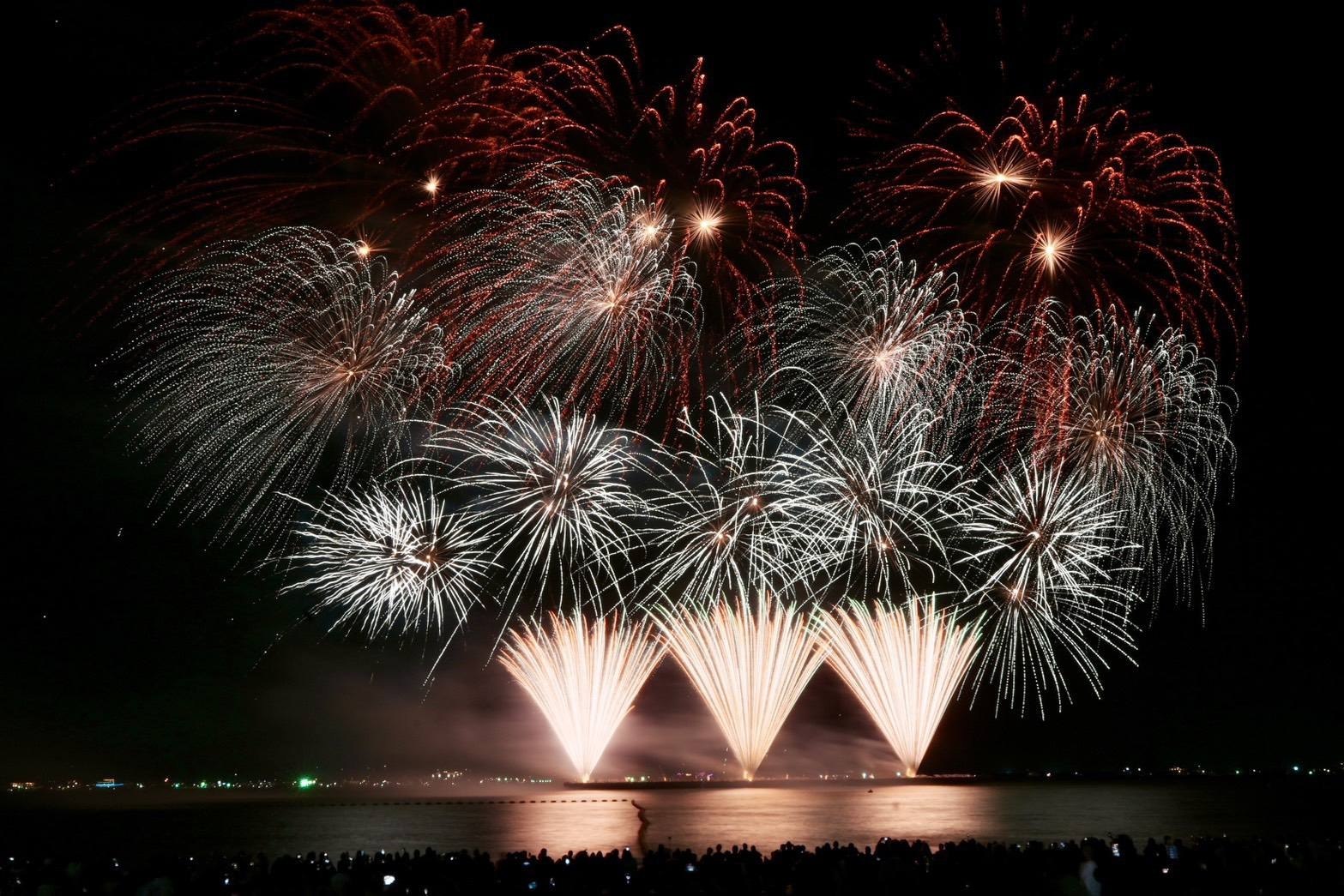 Фестиваль фейерверков в Паттайе 2025