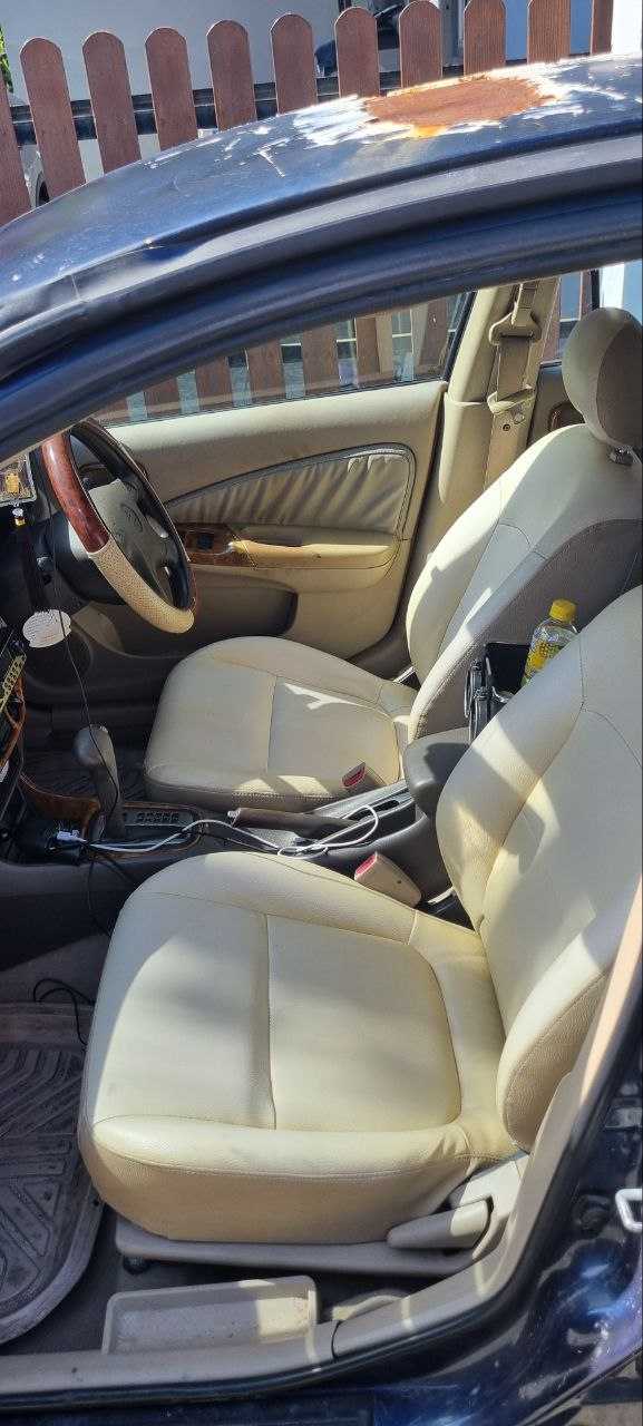 Продажа экономичного автомобиля 2005 года