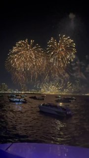 Фестиваль фейерверков на корабле в Паттайе