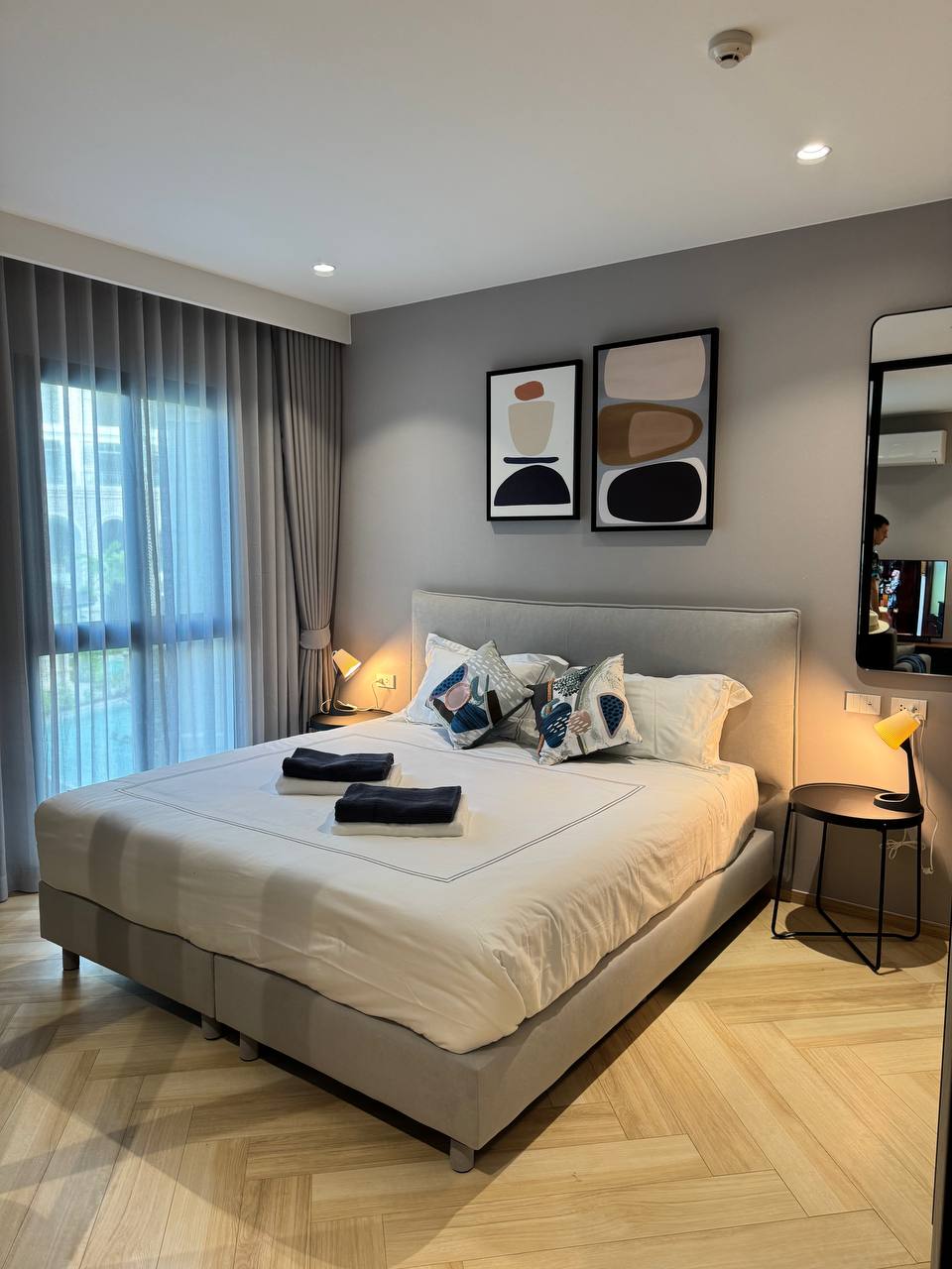 Продажа апартаментов с видом на бассейн