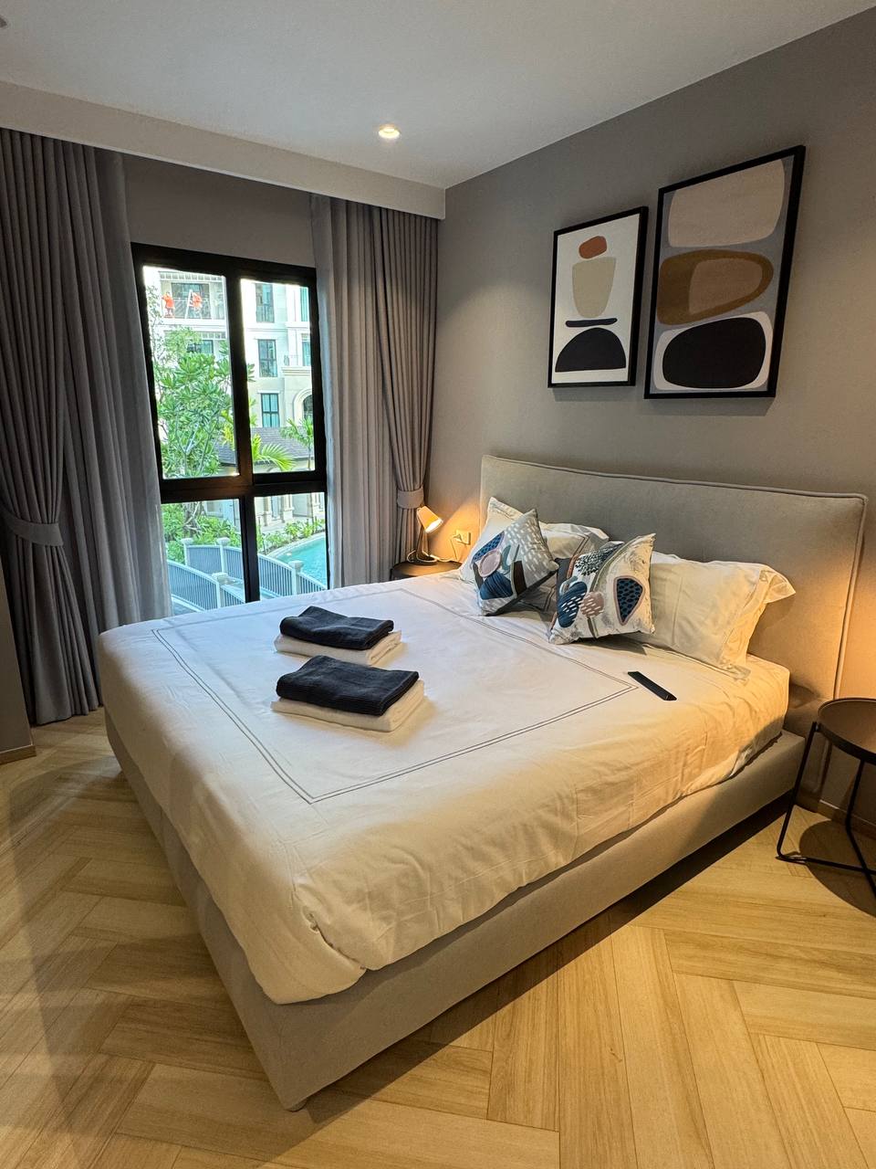 Продажа апартаментов с видом на бассейн