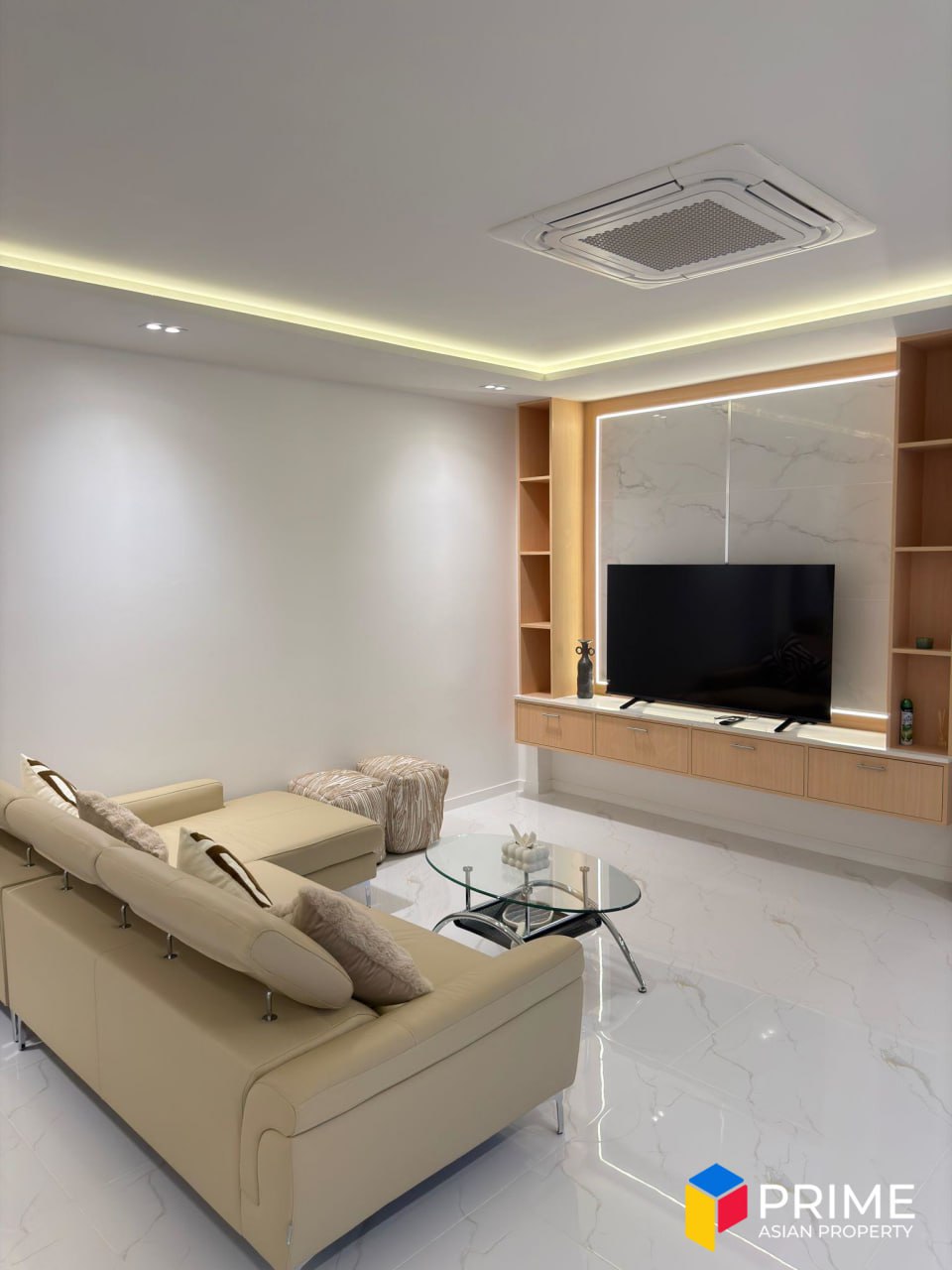 Аренда новой виллы на 4 спальни