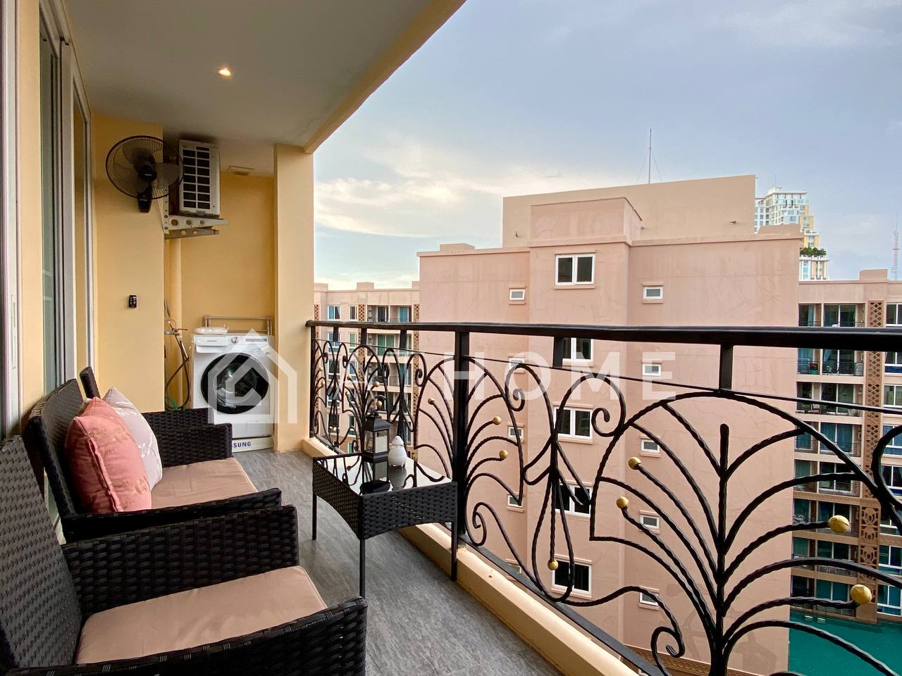 Аренда 2-бедрум апартаментов у пляжа