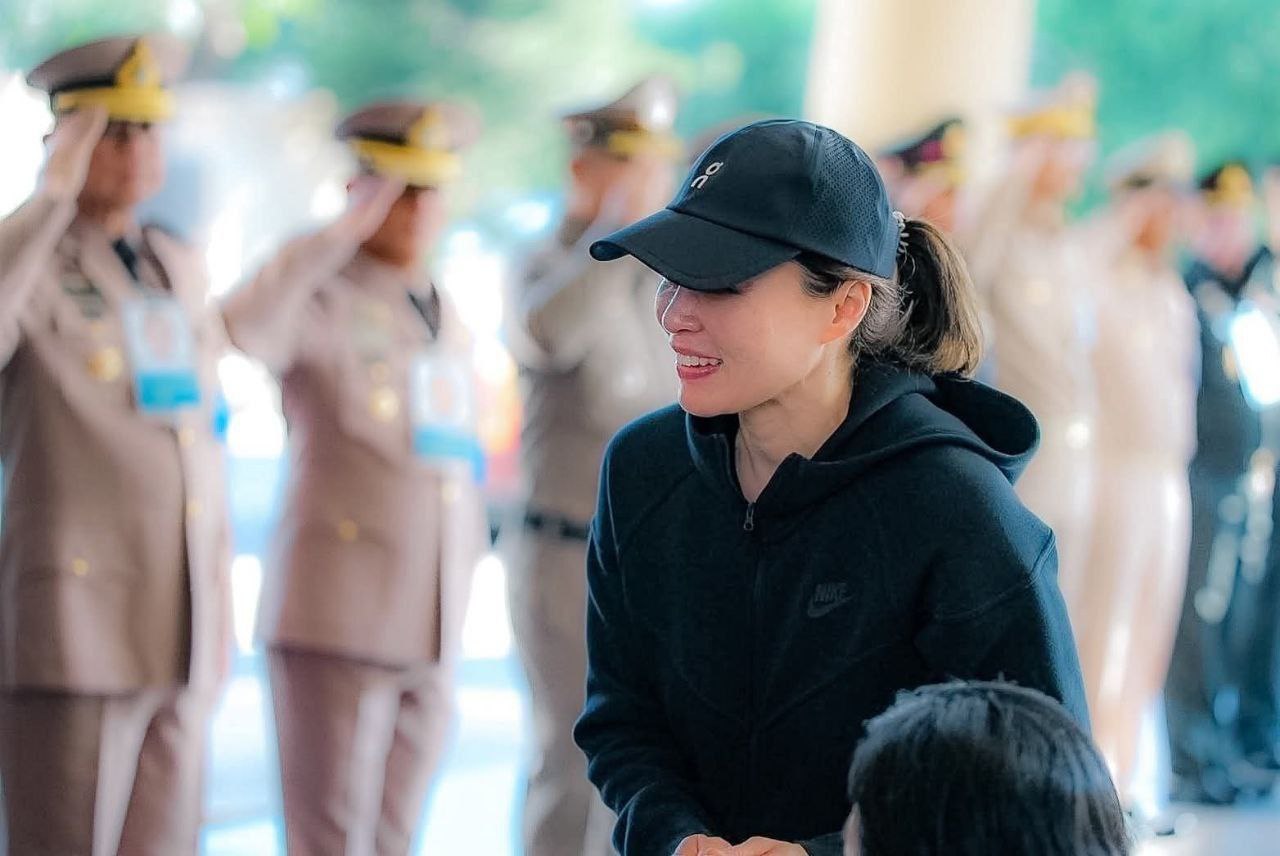 Королева Таиланда на международной регате