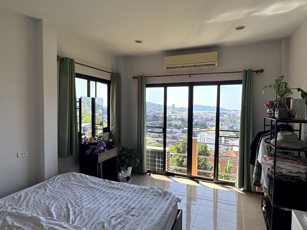 Аренда видовой студии на горе Патонга