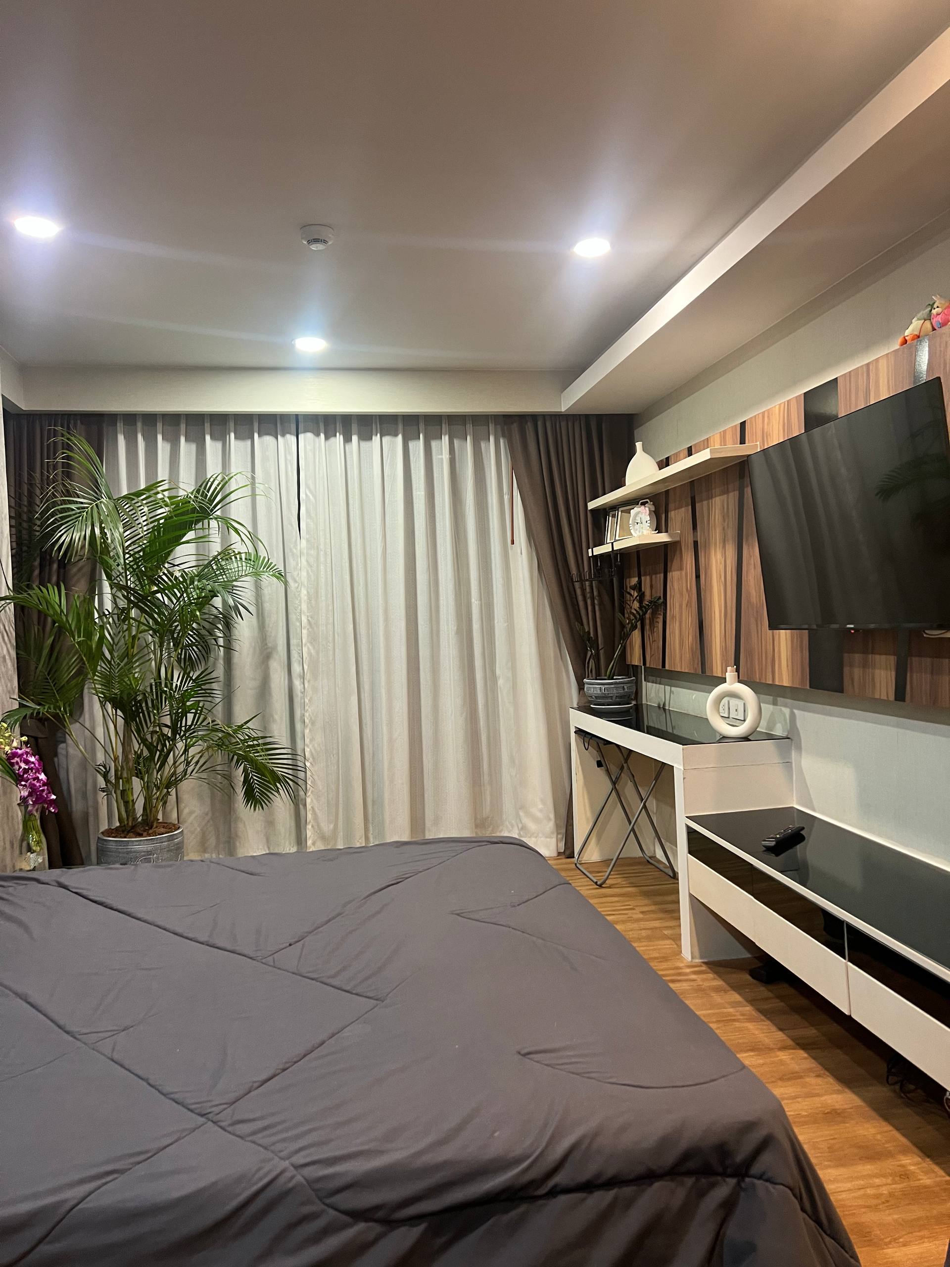 Сдача 2-бедрумного апартамента в Дусит Гранд