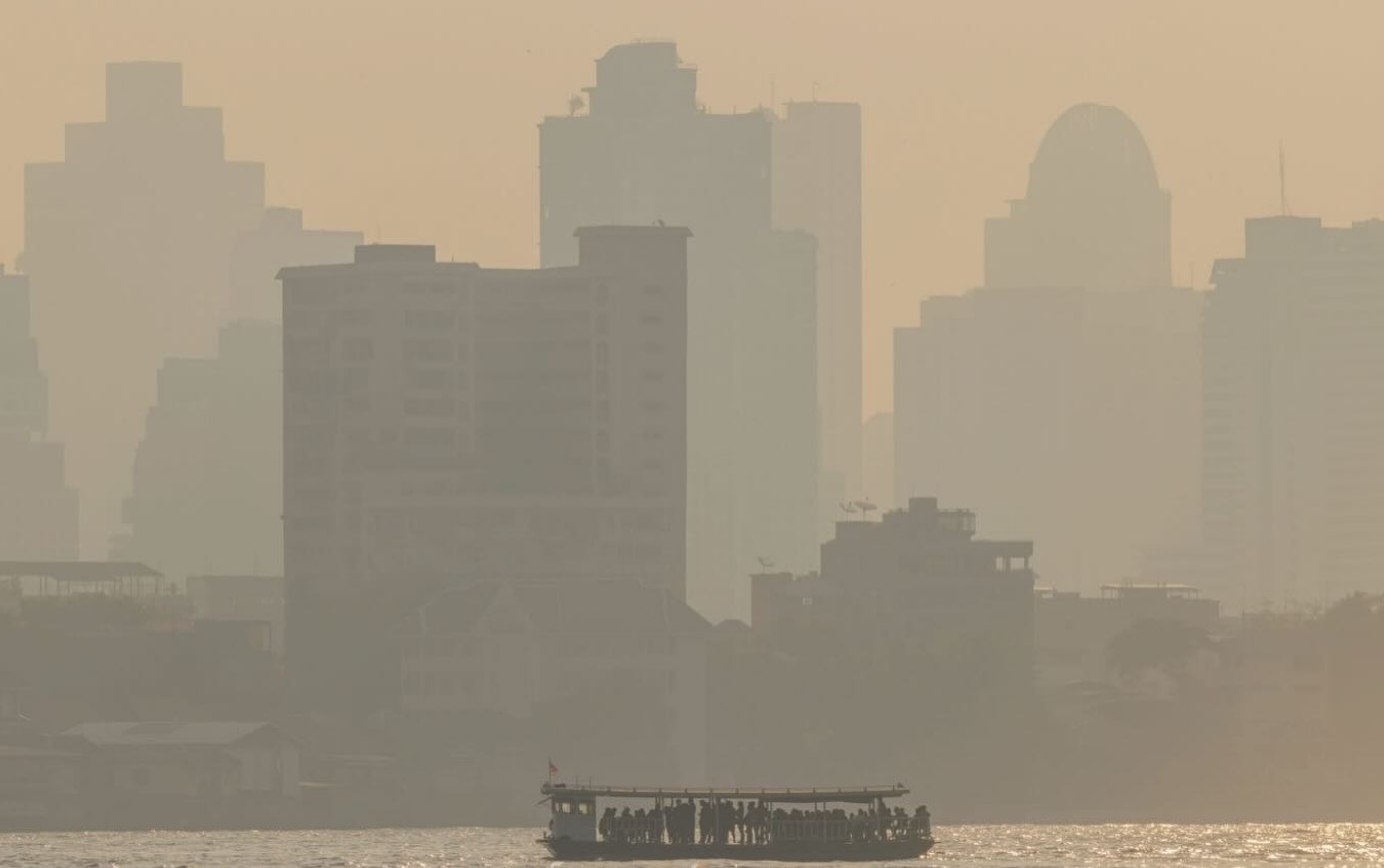 Смог в Бангкоке превысил норму