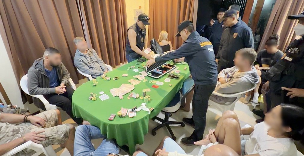 Арест иностранцев в покерном клубе Пангана