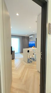 Стильная 2-спальная квартира с видом на бассейны