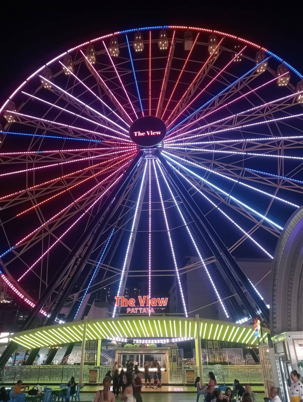 Новое колесо обозрения в Паттайе