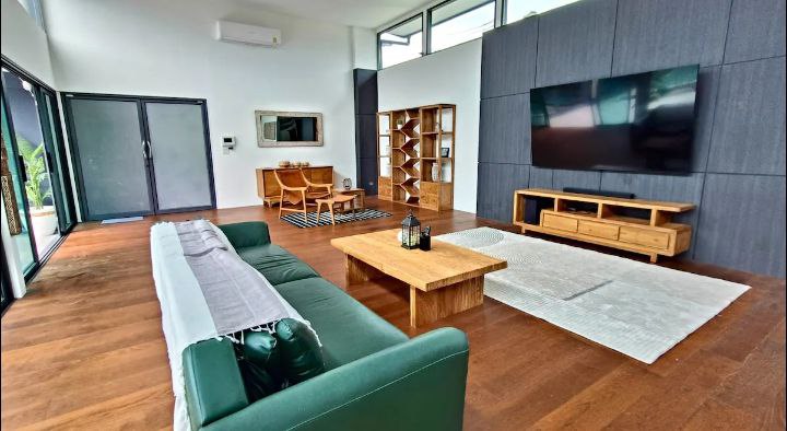 Аренда виллы с бассейном на Най-Харн