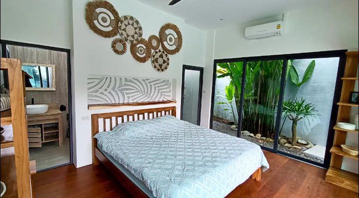 Аренда виллы с бассейном на Най-Харн