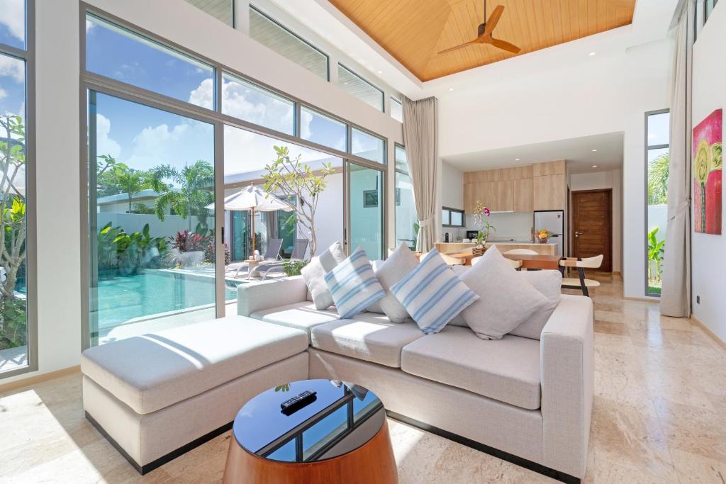 Приватная вилла с бассейном и садом