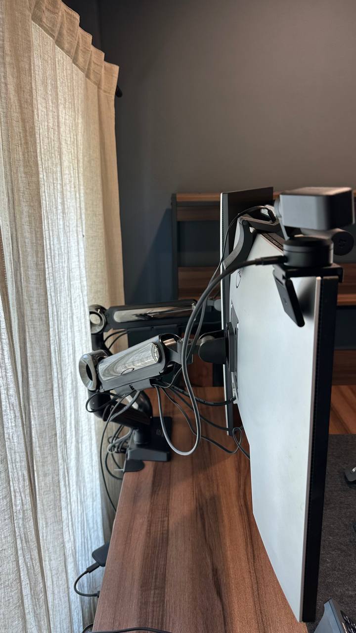 Продажа мониторов и креплений