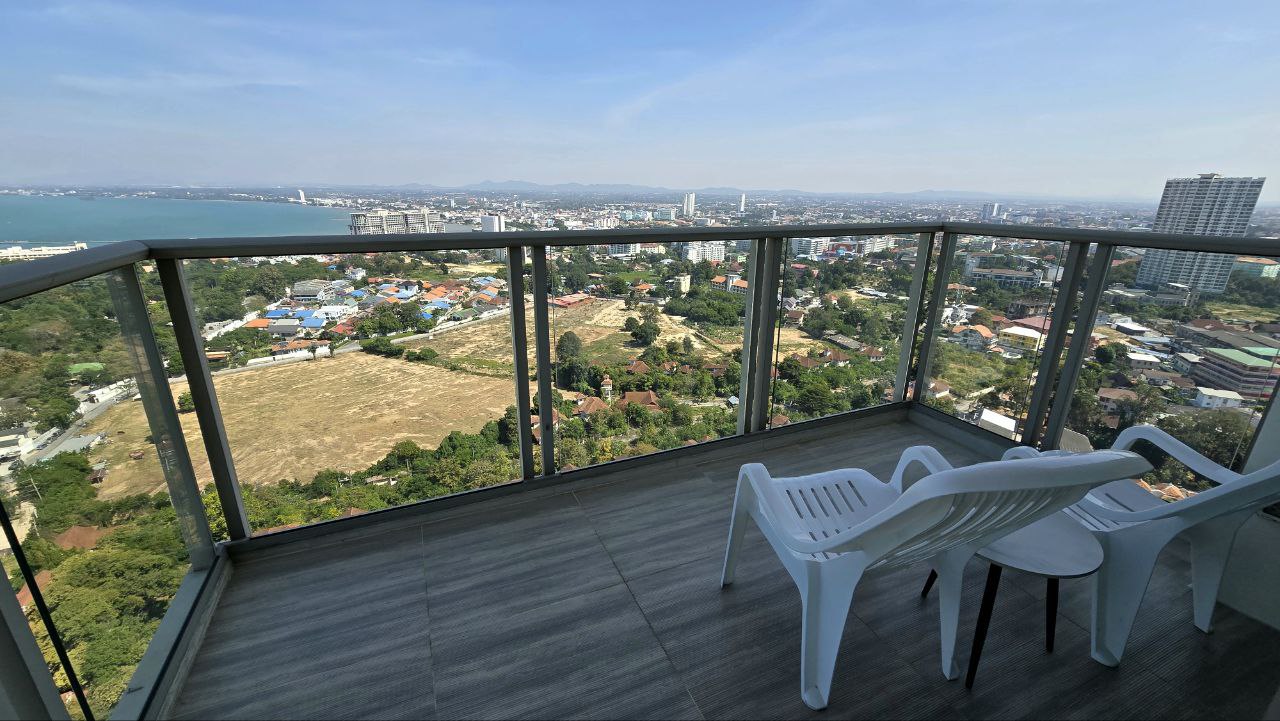 Продажа угловой квартиры с видом на море